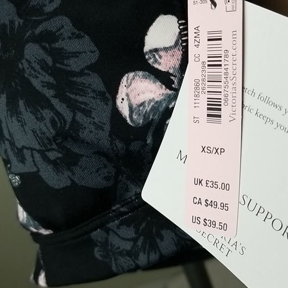 NEW Victoria's Secret sports bra! - Picture 10 of 11